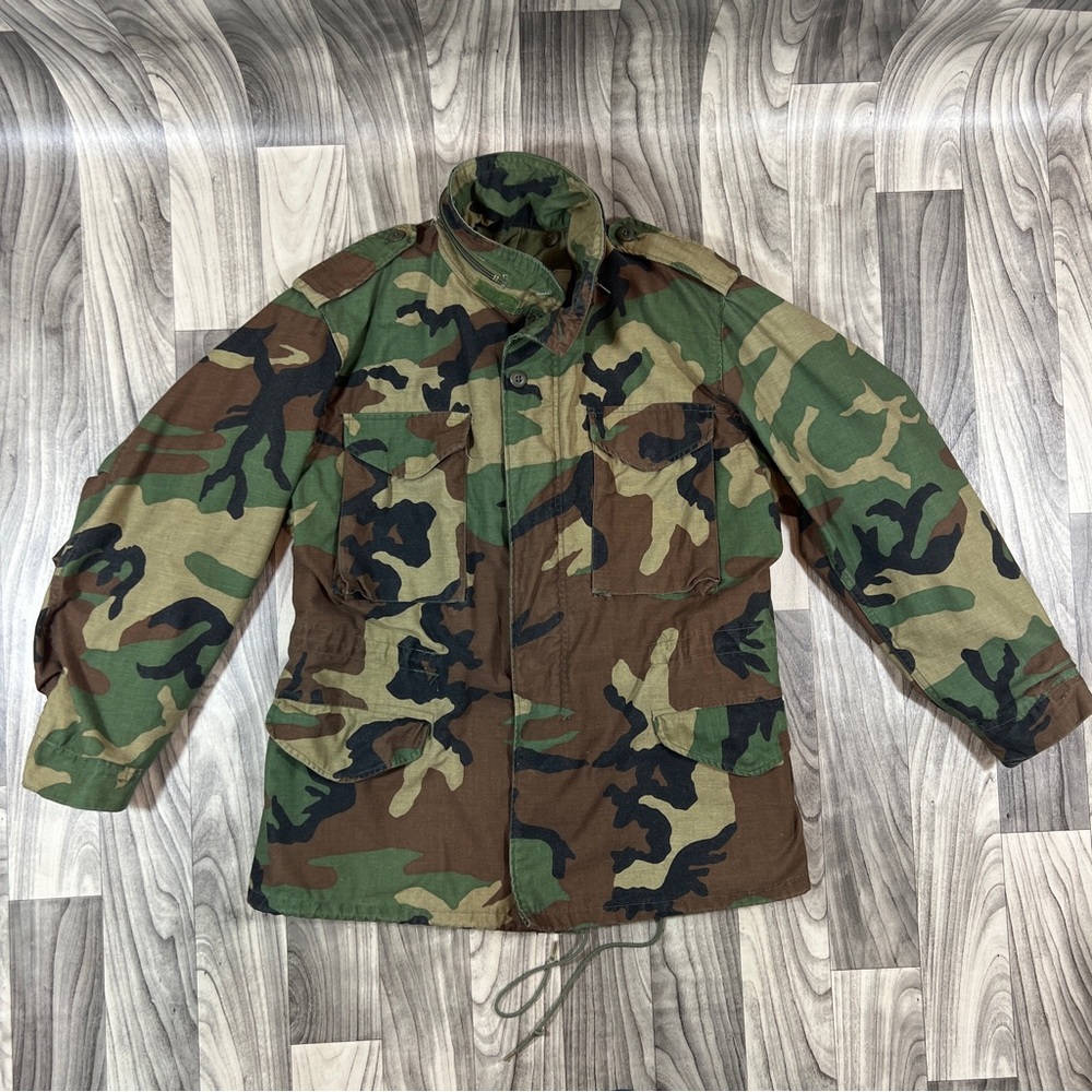 Vintage 1984 M-65 Field Coat, MEDIUM REGULAR, Woodland Camouflage